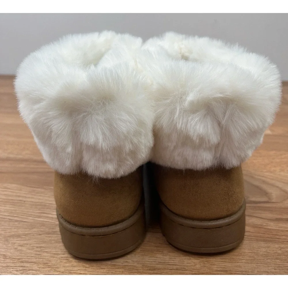 SO Coatimundi Faux Fur Women's Boots in Chestnut Size 8 NEW